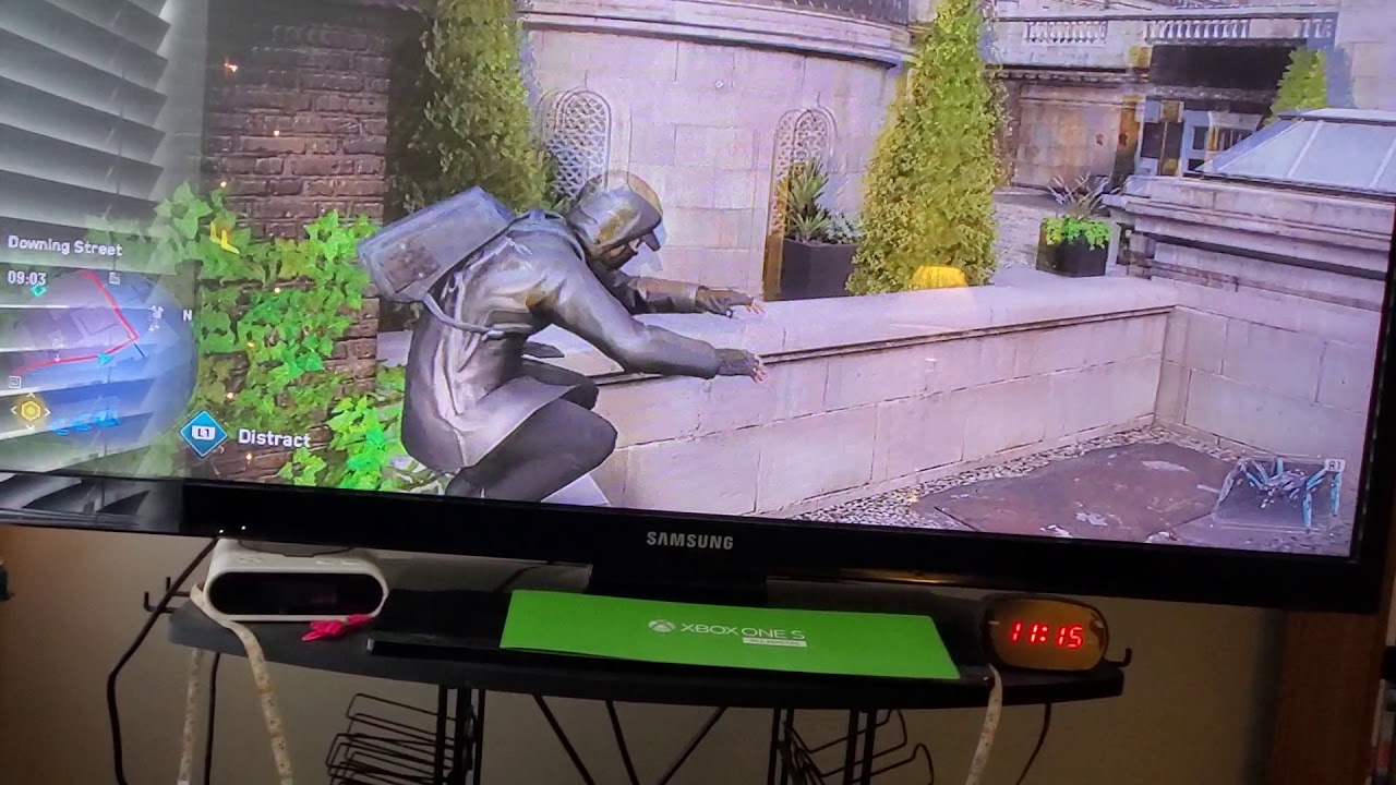 where you can find a hacker operative (Watch Dogs Legion)