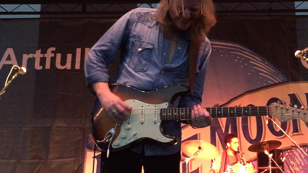 Matt Schofield going off at Hagerstown Bluesfest.