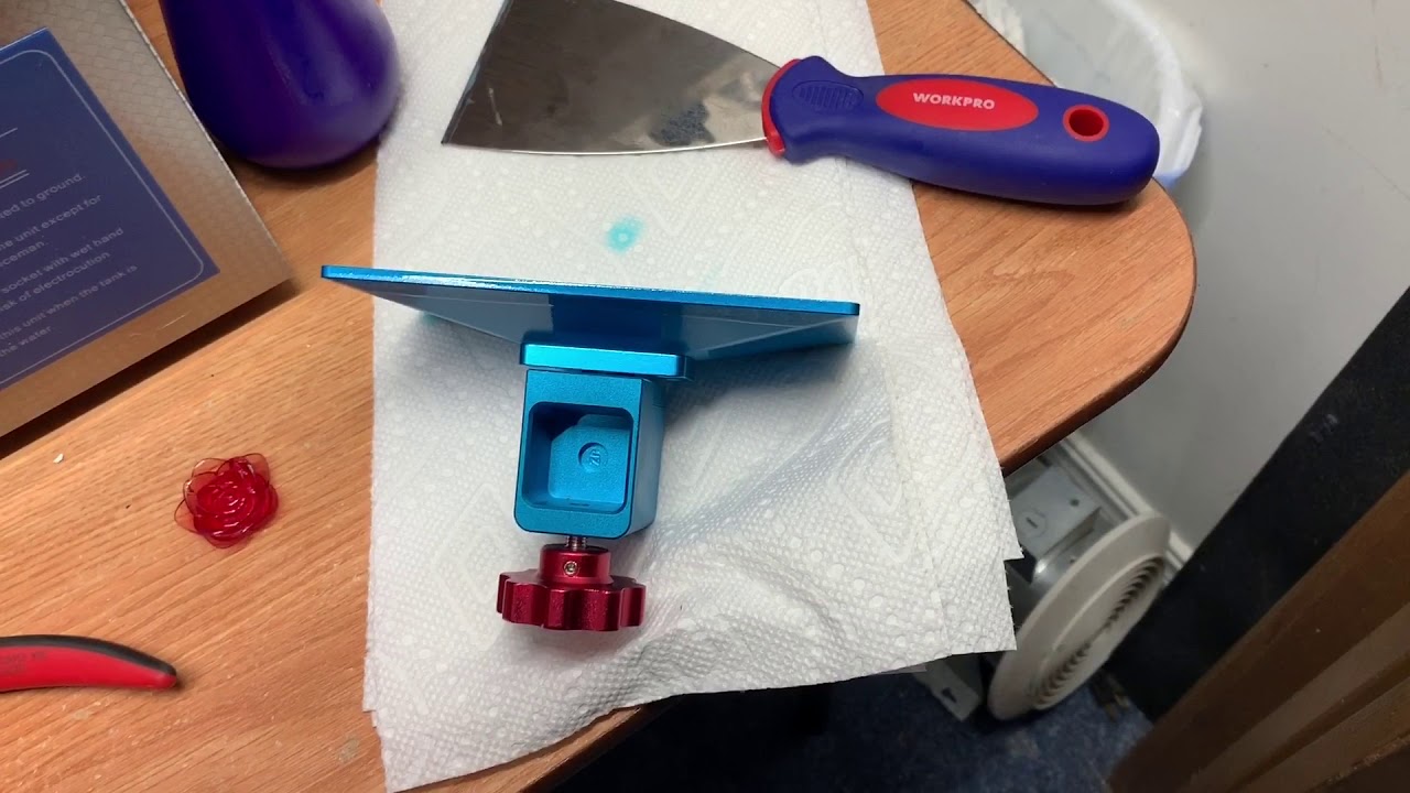 Printing on a Anycubic Photon 3D printer, start to finish.
