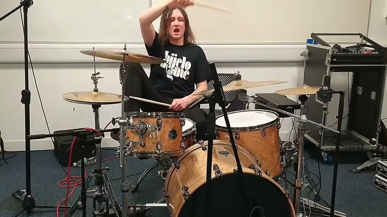 Kalajdžisko Oro by Vlatko Stefanovski (Drum Cover)