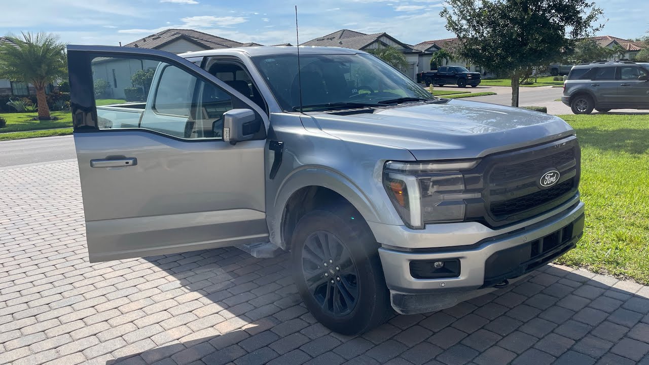 Мне нужна ваша помощь! Ford F-150 Lariat 2025 года