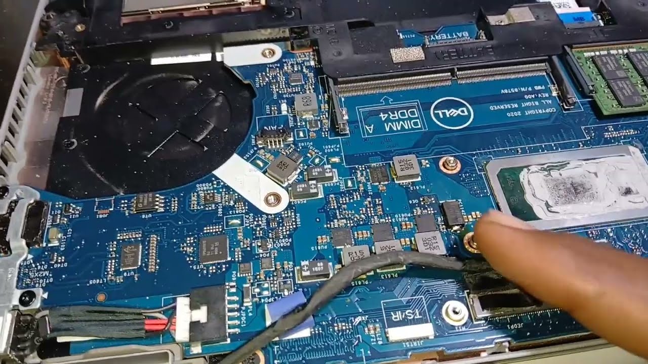 Solusi Laptop Dell Blank