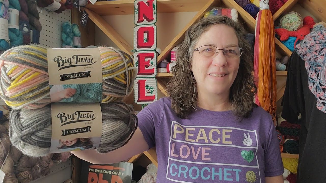 Вязание крючком из снятой с производства пряжи Big Twist Premium и Going Rogue с узором