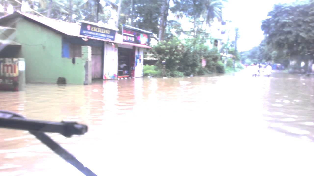 Thar Crossing flooded streets
