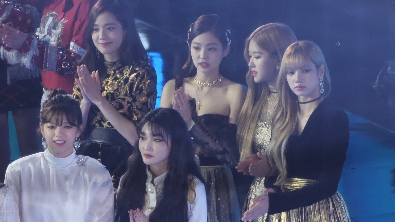 190105 블랙핑크 (BLACKPINK) 아이콘 음원대상수상 Reaction [리사,제니,로제,지수]  LISA 직캠 Fancam by Mera