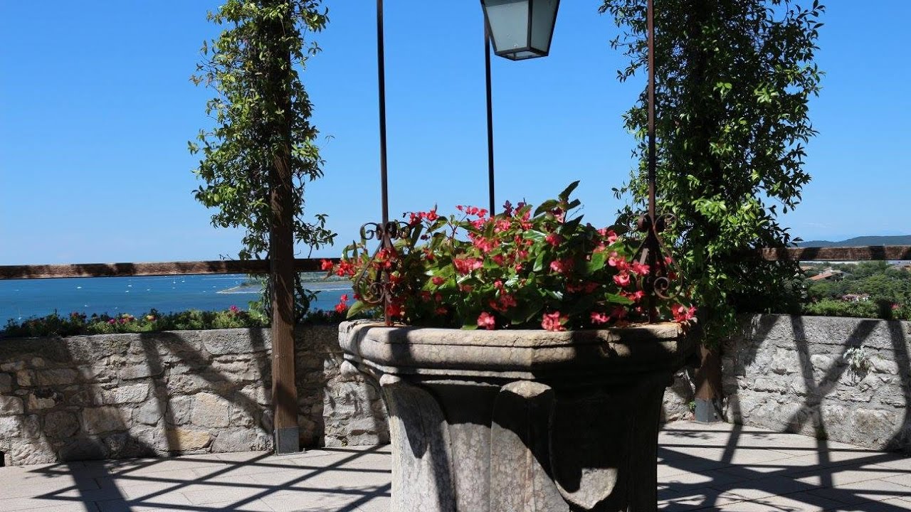IL CASTELLO DI DUINO