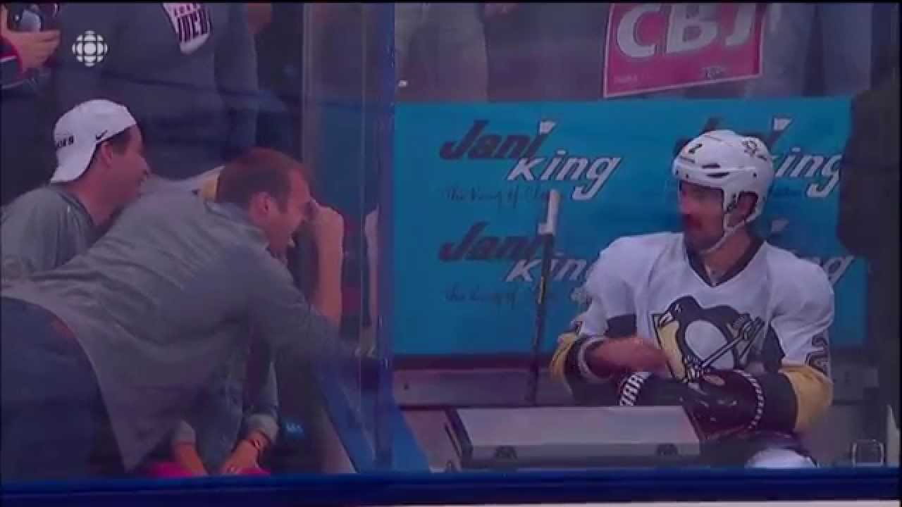 Columbus Blue Jackets fans give Matt Niskanen a warm welcome to the penalty box