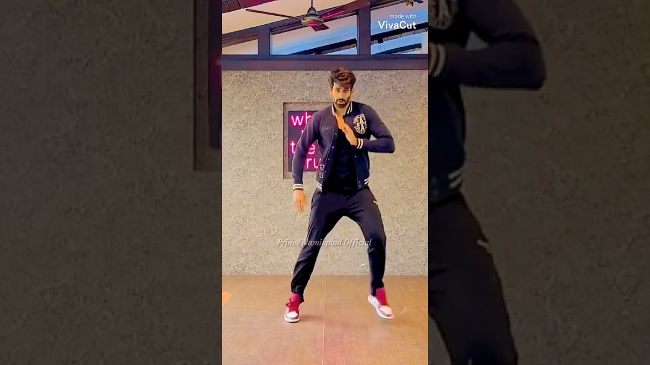 New Reels Of Namik Paul On Short .. Dance .. !!