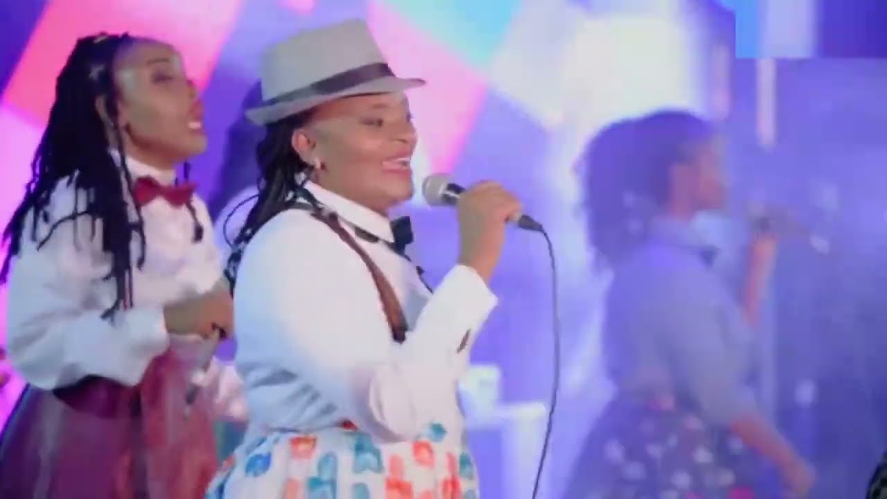 Hakuna Mungu Kama Wewe Baba |Its Africa Rising| Live Praise Medley