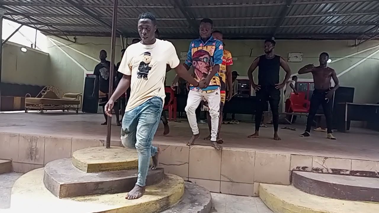 KAMAL BABA DA ADUNKULE FILIN KOYAR DA RAWA....