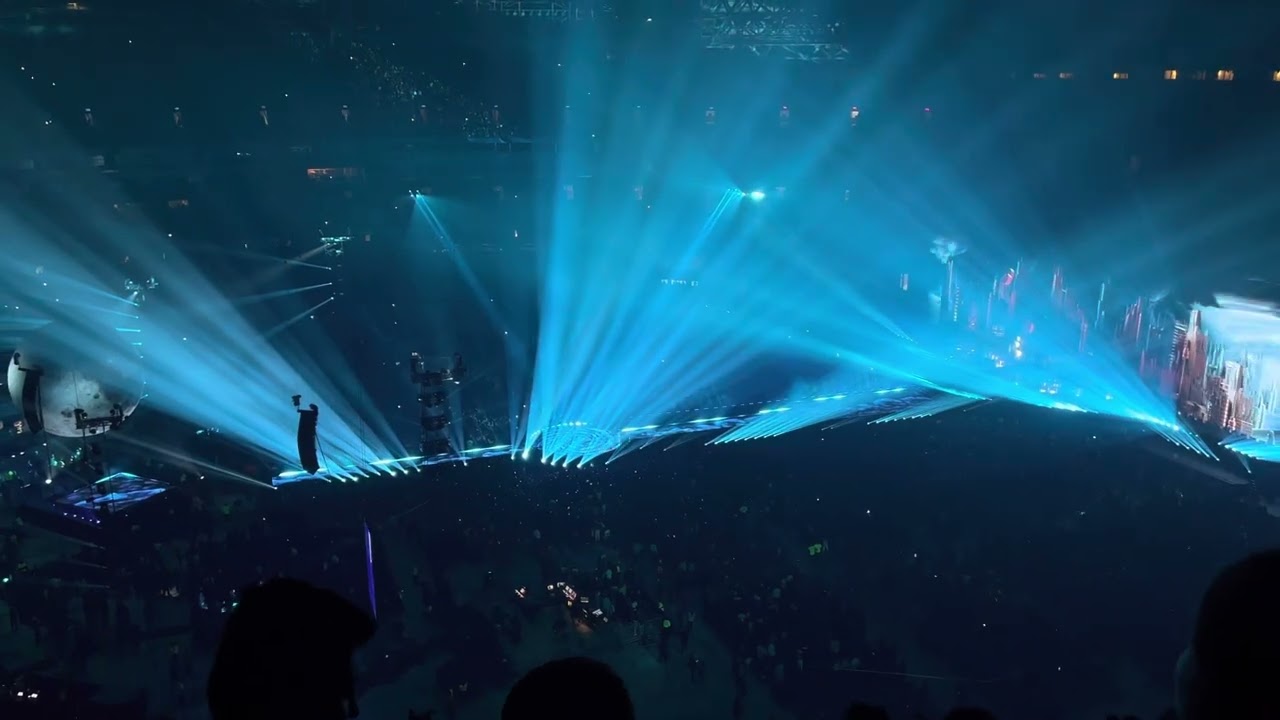 The Weeknd - Out of Time / I Feel It Coming | Rogers Centre, Toronto, Ontario
