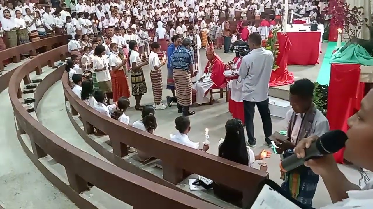 Koor Krisma Paroki Hati Kudus Yesus Laktutus🙏
