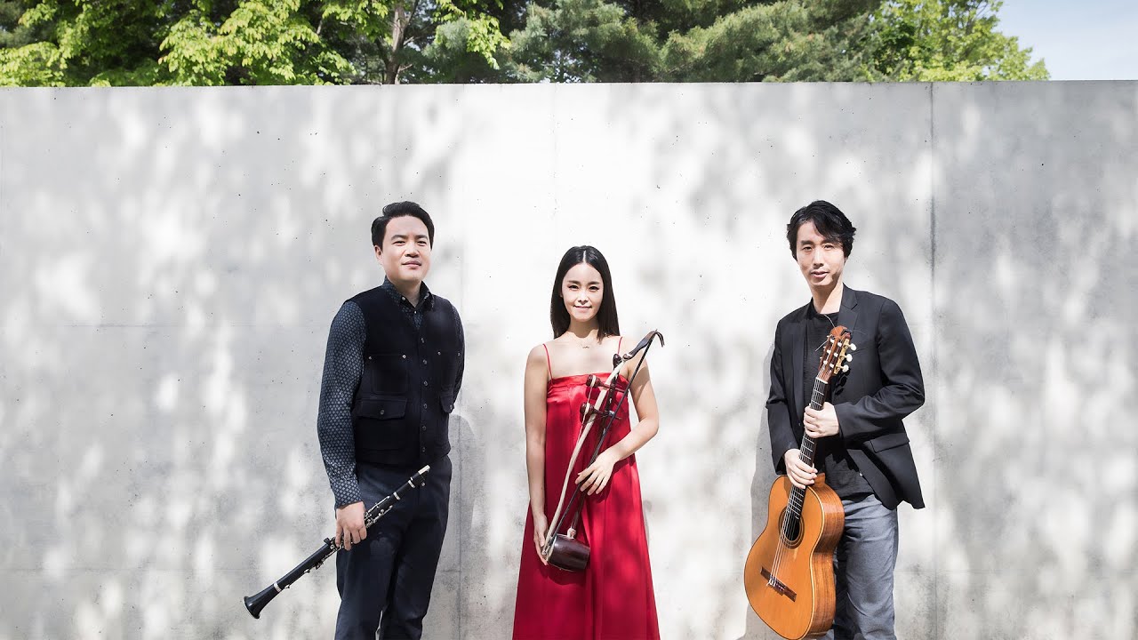 [2021 Gugak in project music clip] #1 천지윤(Haegeum of Chun Ji-Yoon) – 산유화(Wild Flower), 진달래(Azalea)