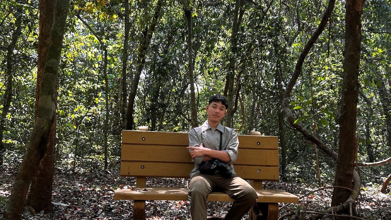 Jungle main Mila Elephant ka proof (💩)            (continuation of Secura Bodhis outing) 😇