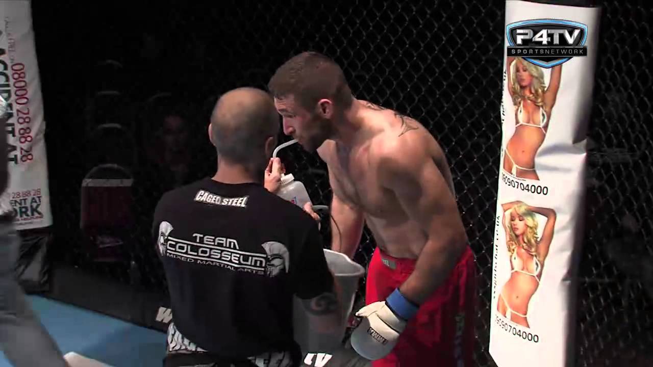 AFC 10 Michael Younis v Andrew Clamp