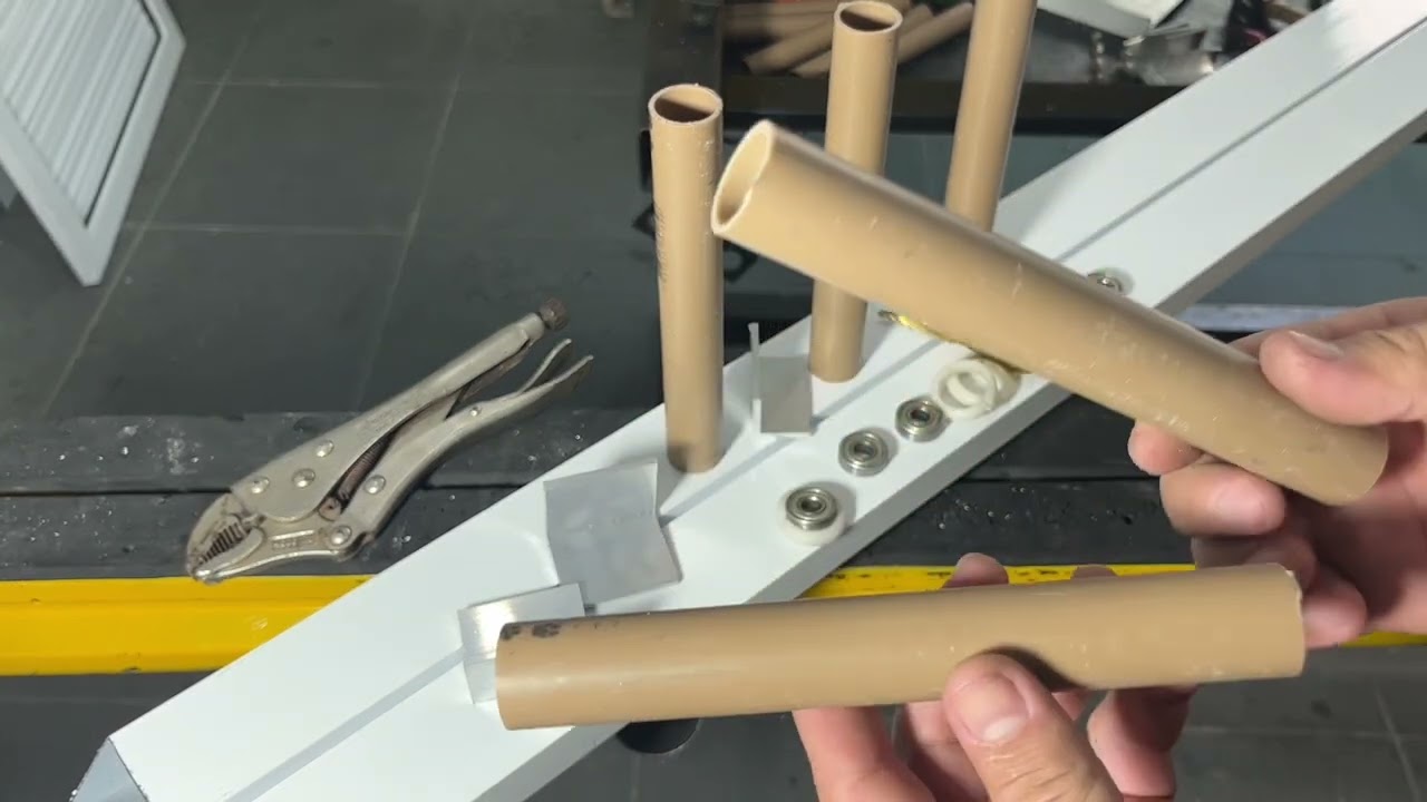 Materiais que usei pra fazer a mesa de entrada e saída