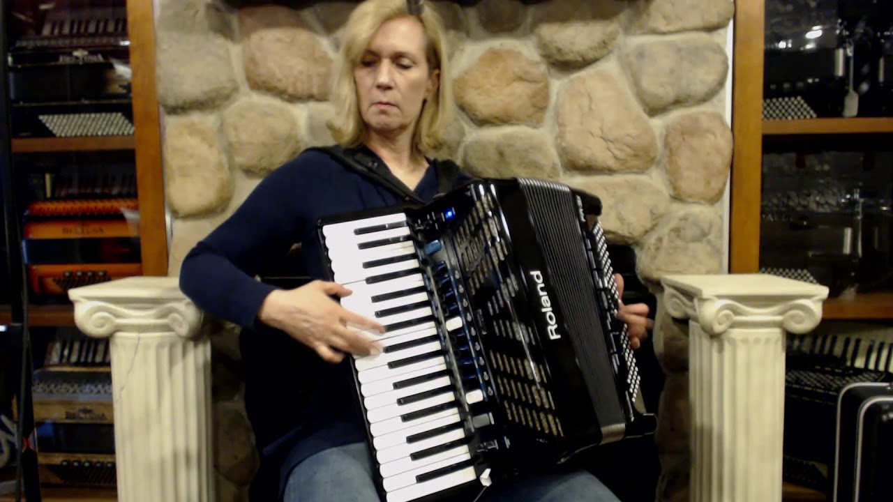 5250 - Black Roland FR-3X-BK Digital Piano Accordion 37 120 $2499
