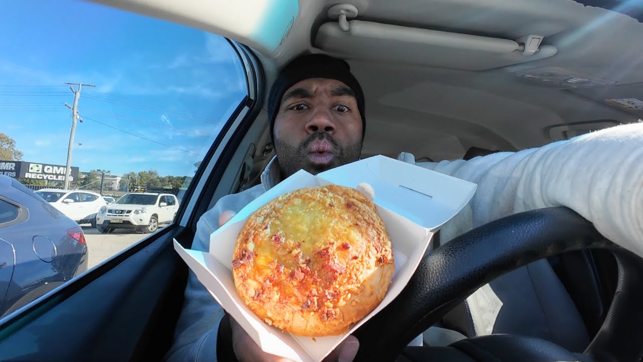 Trying The Yatala Pie🇦🇺