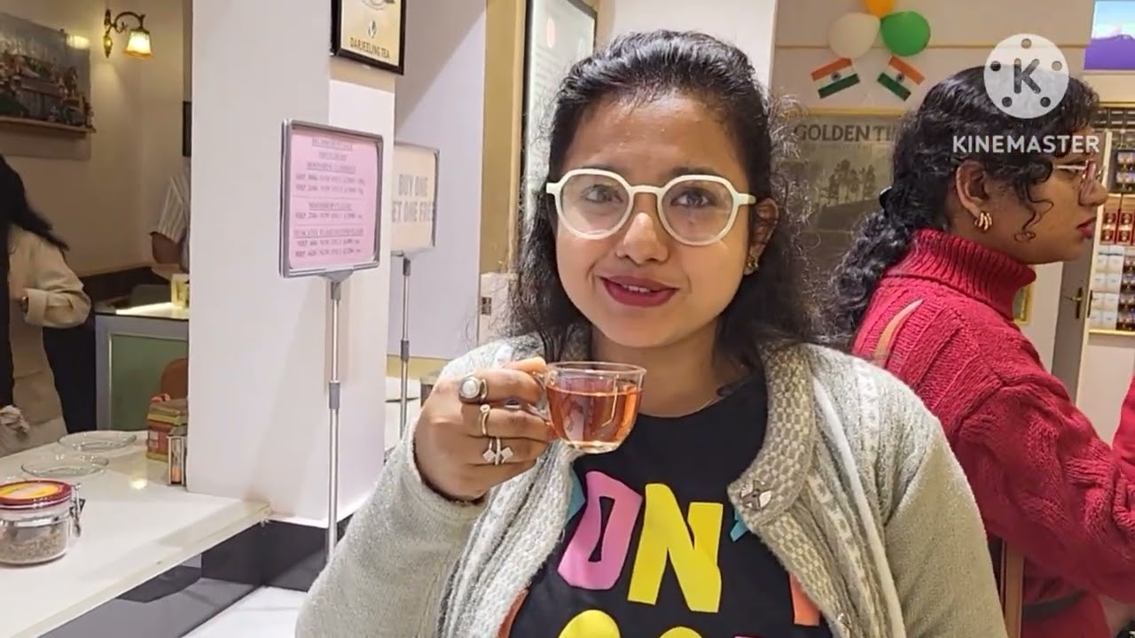 দার্জিলিং  এ আমাদের প্রথম রাত।পরের দিন সকালেই sightseeing..//