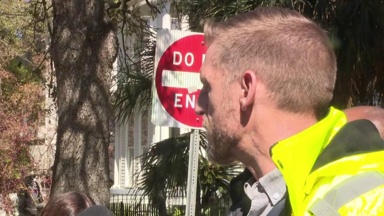 LIVE: Update on large watermain break in Uptown