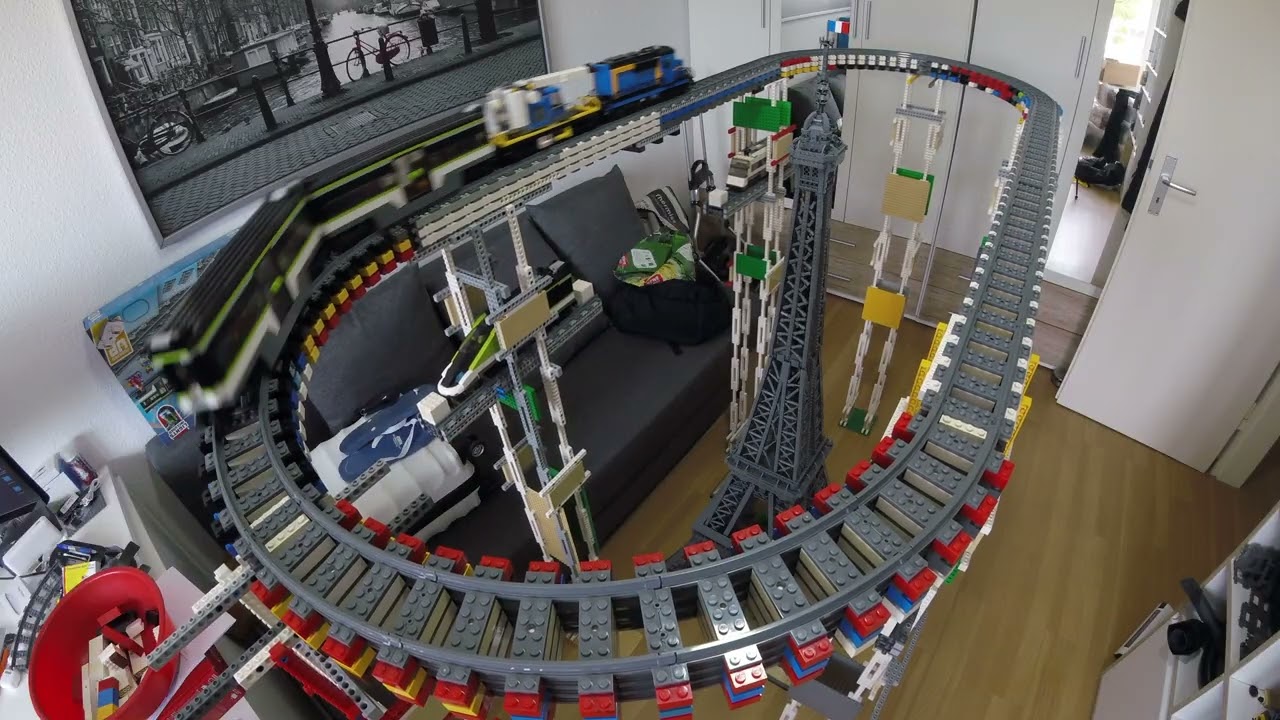 Lego Custom Train layout Elevated Basics in 4K