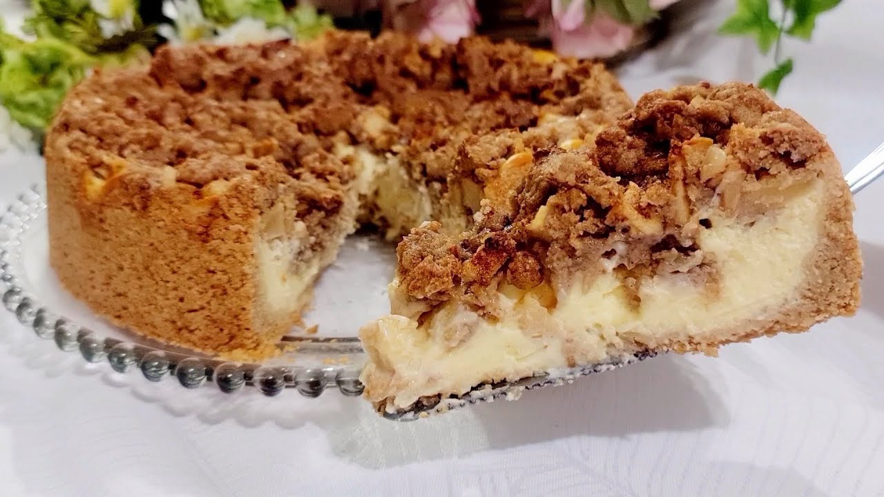 Яблочный чизкейк! Настоящее удовольствие, без него вы не захотите обойтись.