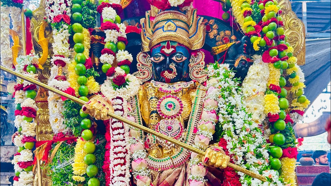 Falaknuma kalikadevi temple 29-01-2025 Amavasya rojuna ammavri ￼ Alankarana Jai Kali Jai Jai Kali 🙏🏻