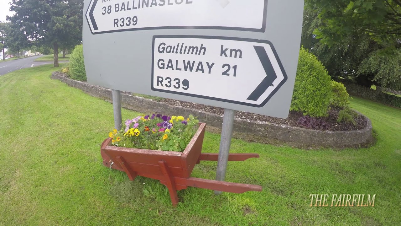 GALWAY MONIVEA VILLAGE