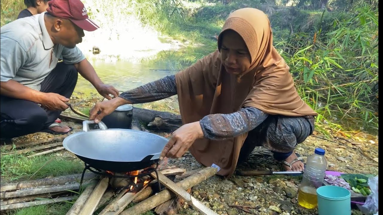 SUPER NIKMAT! MASAK NASI LIWET! TONGSENG AYAM! SAMBEL MANGGA! 🤤🤤🤤