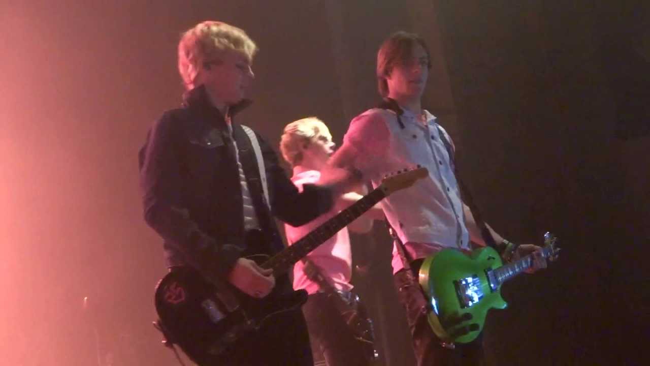 Cali Girls - R5 (Loud Tour)