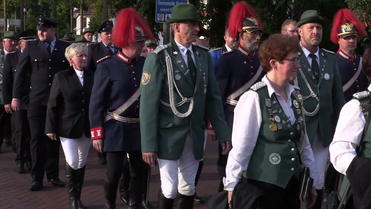 Schützenfest in Visbek 2022 - Fahnenhissung