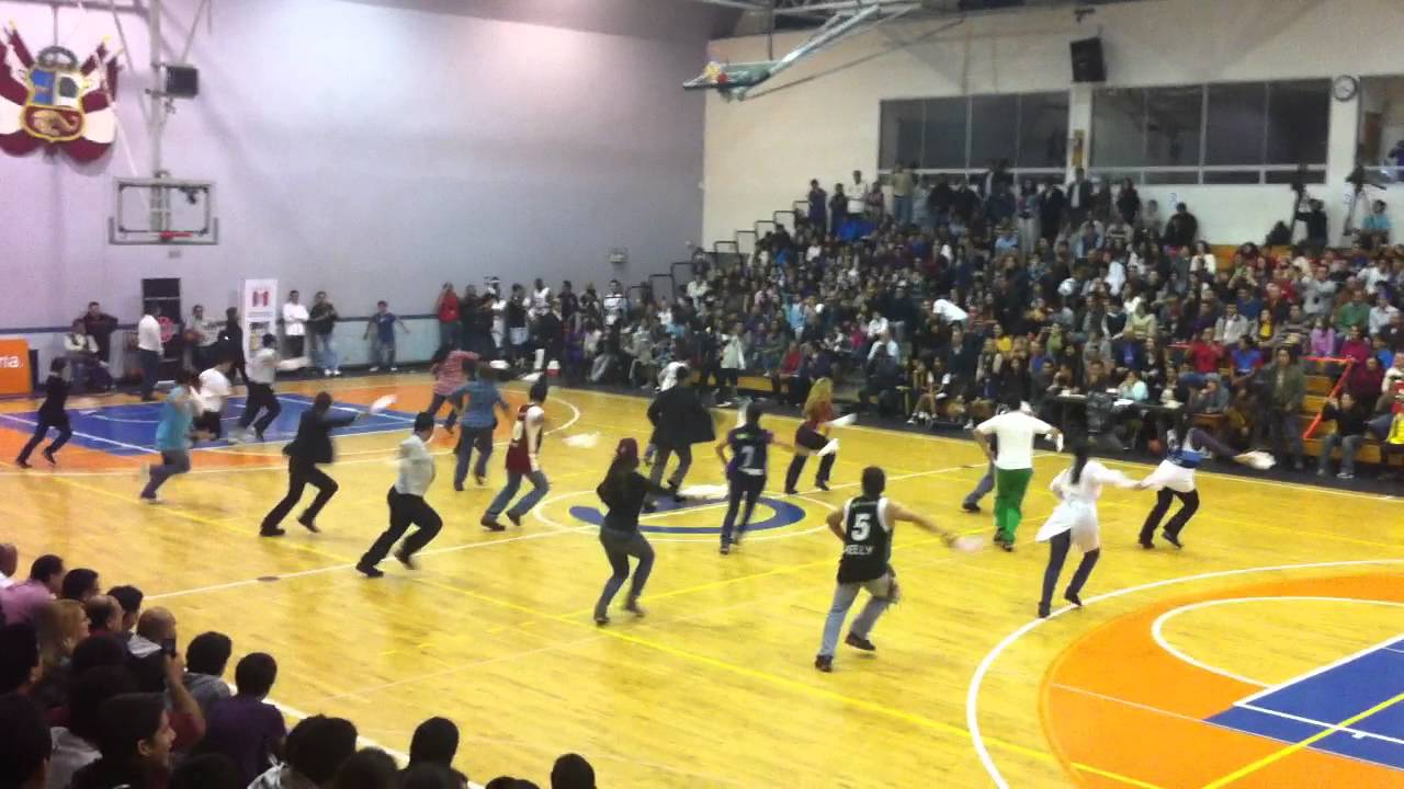 Flashmob Marinera, Alfredo DiNatale.  colegio Champagnat