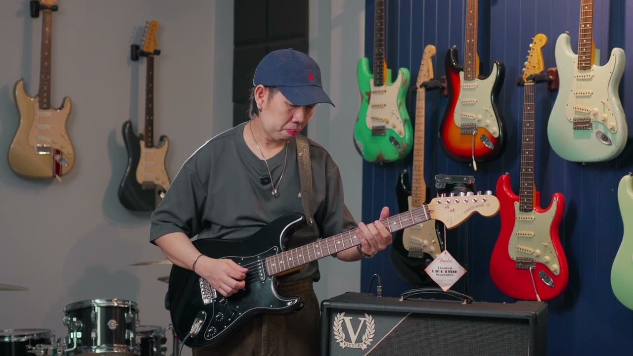 Fender American Special & Victory The Baron V10   By Guitarcoach Shop