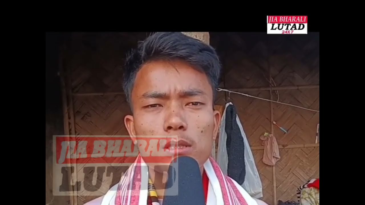 এটি দৰিদ্ৰ পৰিয়ালৰ সন্তান শ্ৰী লক্ষিপ্ৰশাদ পাহাদীয়ে SSCত চাকৰি পাবলৈ সক্ষম হয় 