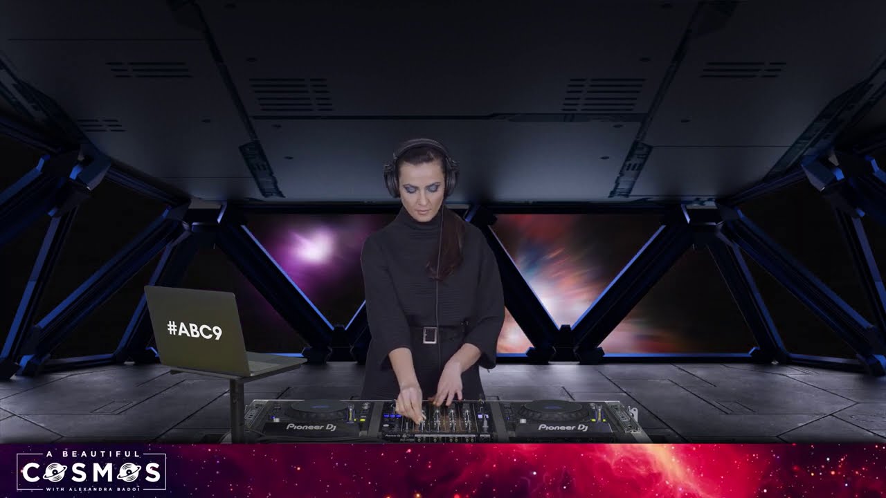 A BEAUTIFUL COSMOS with ALEXANDRA BADOI - Episode 9