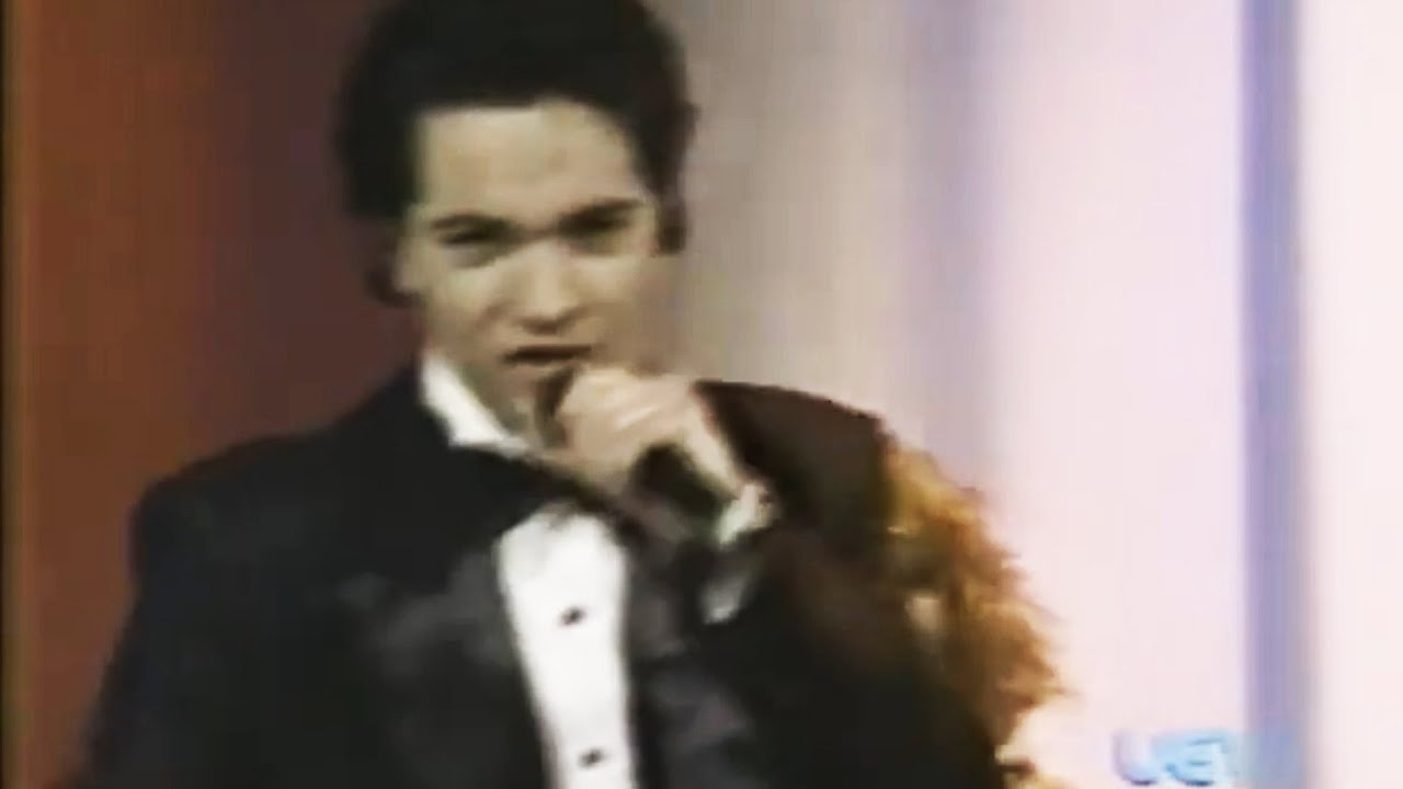 René de la Vega - Chica Rica - Omar Gárate