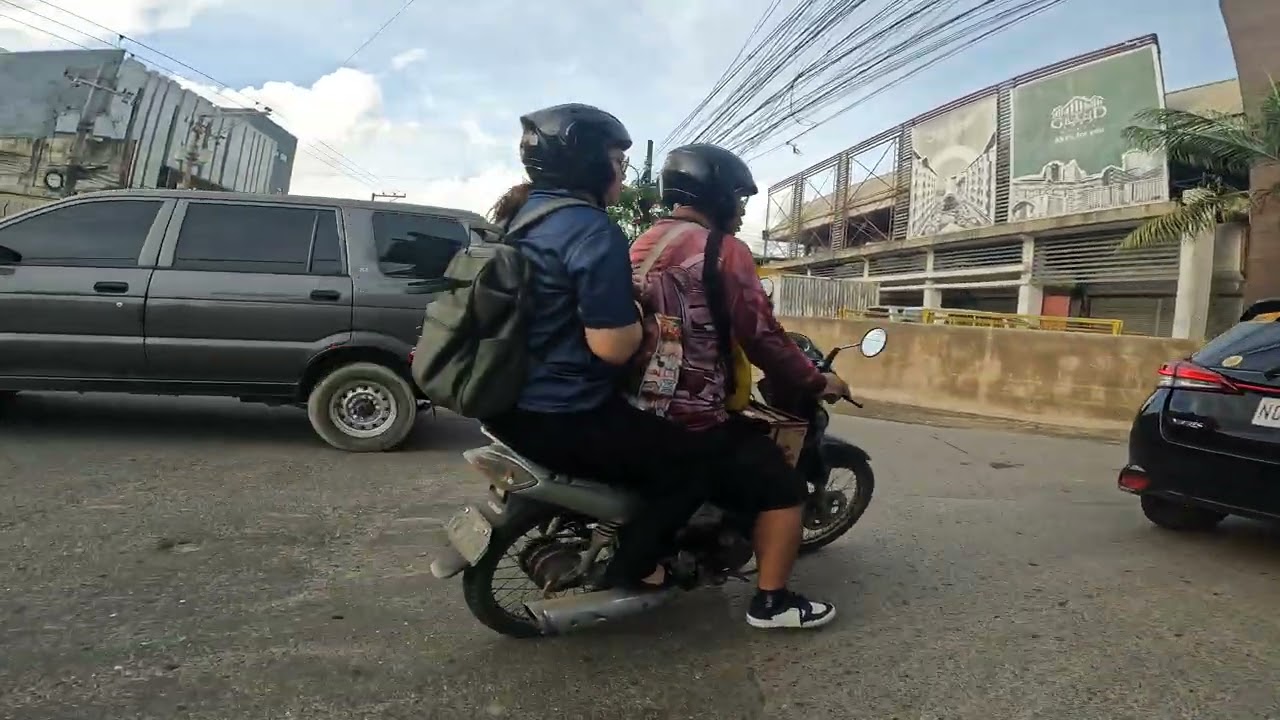 Ganito ang Rush Hour sa Cebu | Real Road Scene Bike Tour | 4K