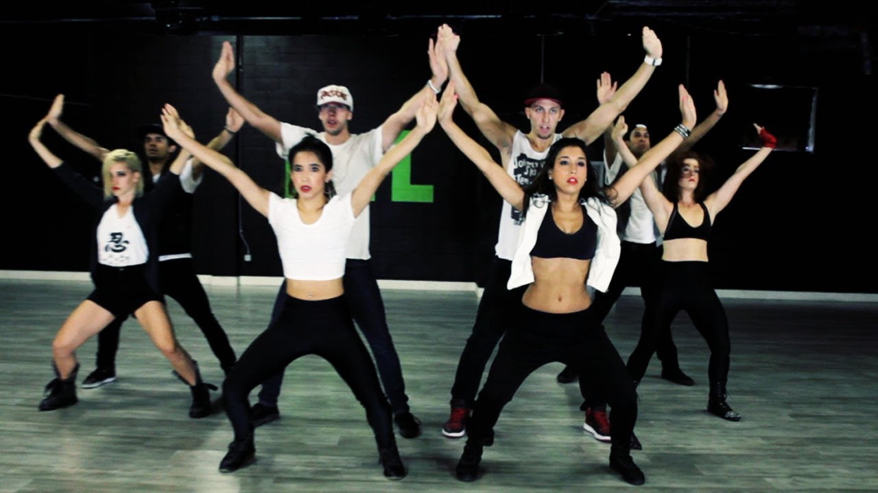 Berzerk On The Leaves - Kanye West x Eminem | @MattSteffanina Choreography (Dance Video)