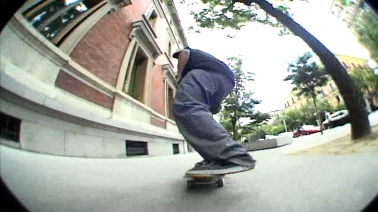 Rodrigo Mena Sk8land Clip
