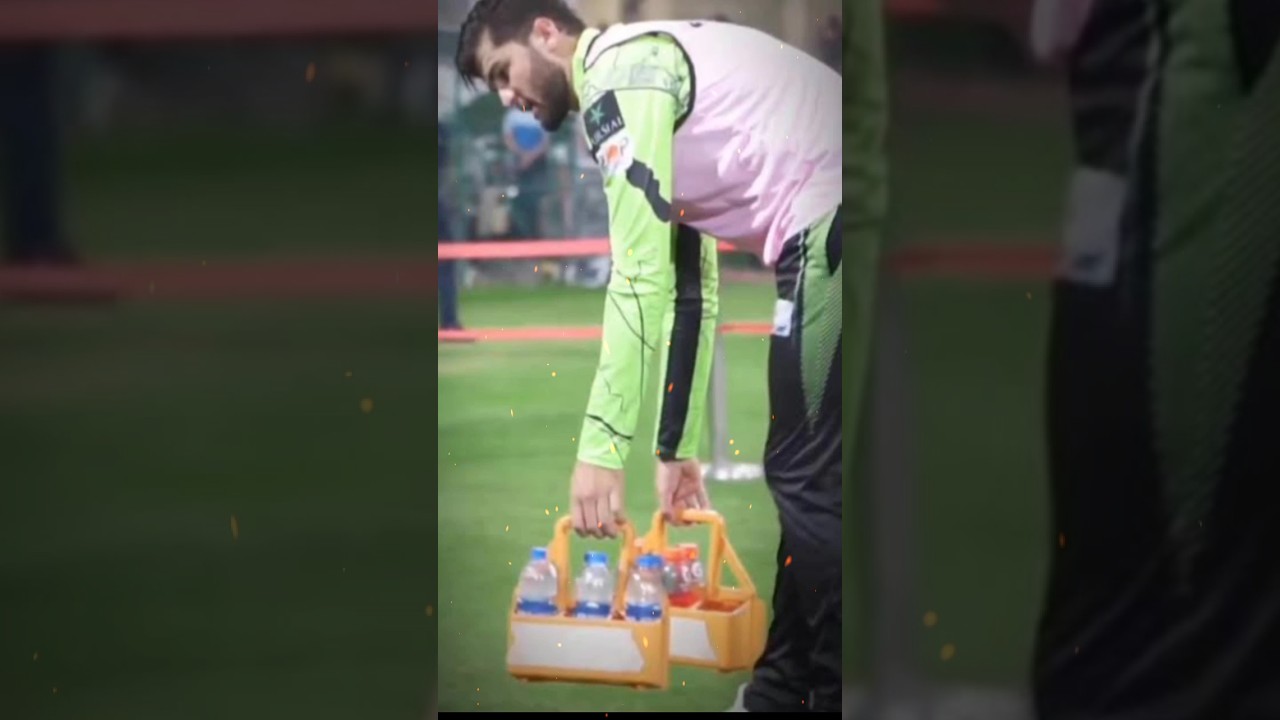 Shaheen Afridi water boy #psl8 #psl