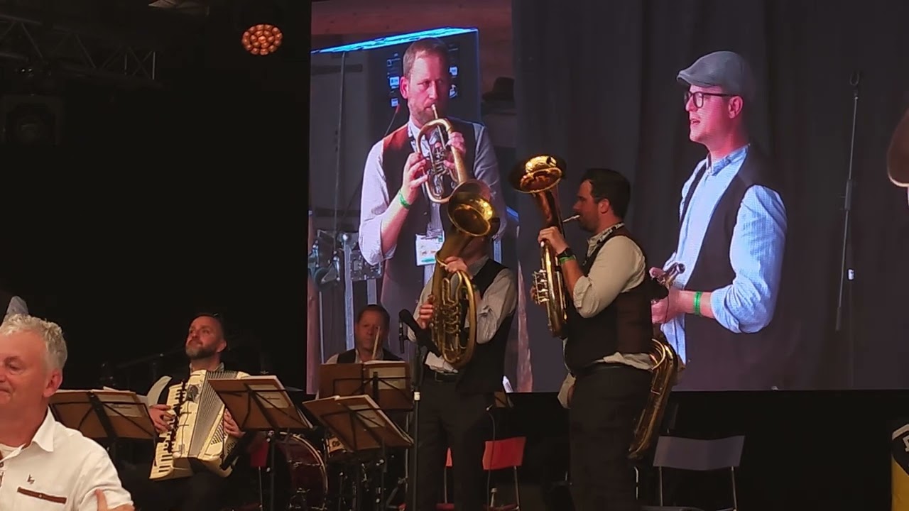 Šedesátka - Weinviertler Mährische Musikanten - Blechlawine 5.0 (2025)