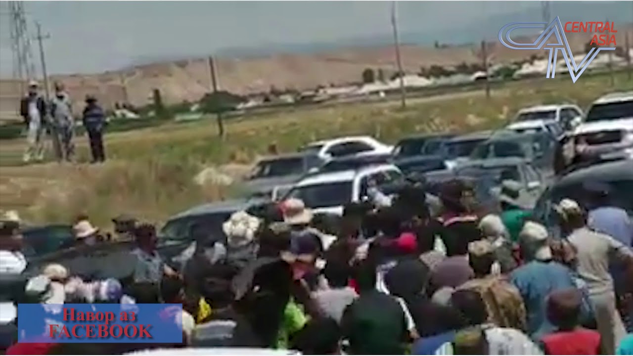 Митинг дар ноҳияи Хуросон