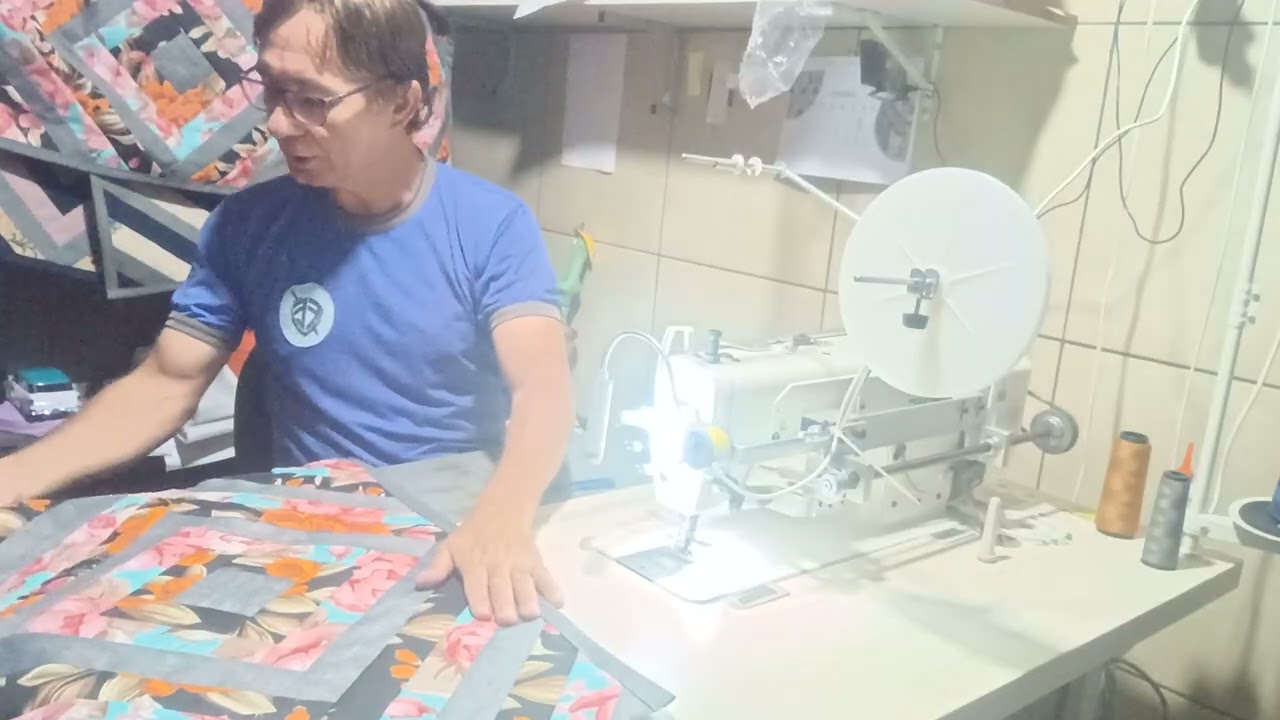 Fazendo acabamento no tapete ❤️