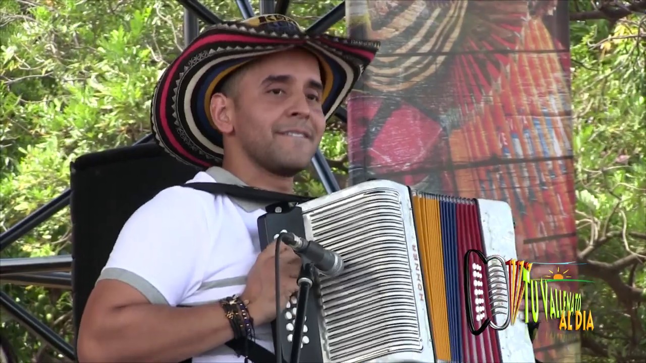 CRISTIAN CAMILO PEÑA TOCA MERENGUE EN EL REY DE REYES 2017