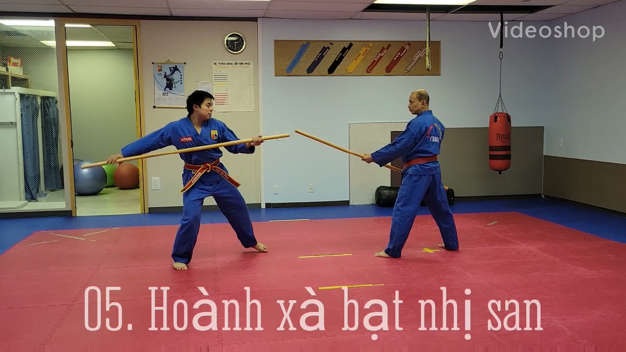 12 Phân thế côn Vovinam