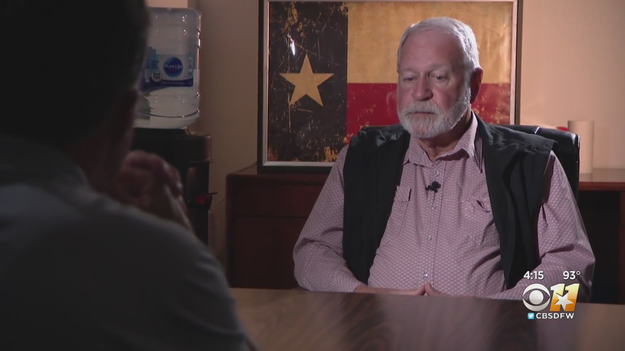 How often does someone else with a gun stop a mass shooting?