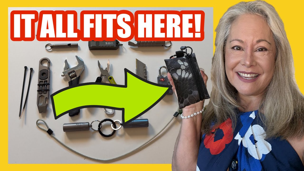 Minimalist Travel Friendly Everyday Carry | What Is In My Travel EDC Pouch