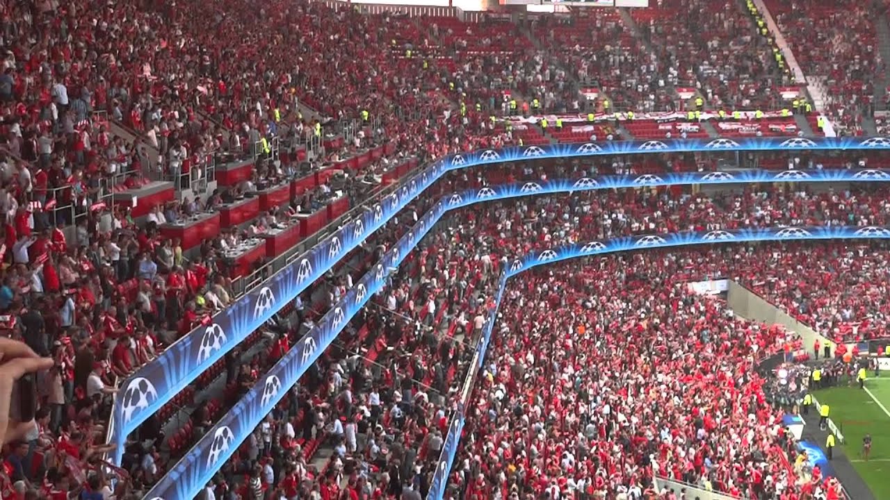 Hino Do Benfica (Benfica x Manchester)