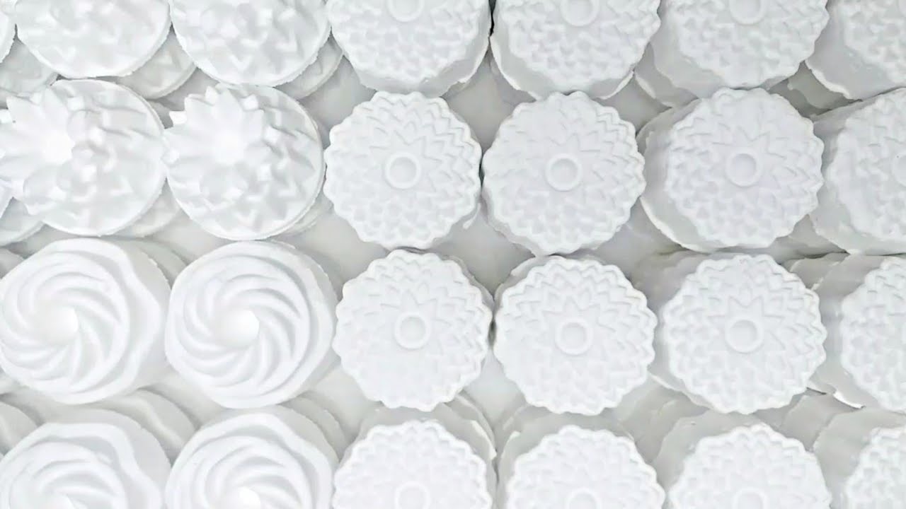 Crushing white baking soda asmr