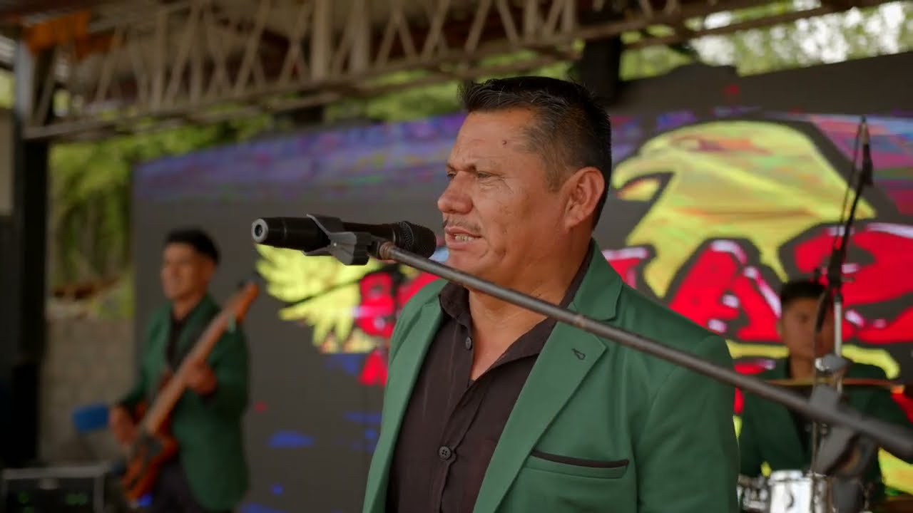 Son Azoyuteco y Juxtlahuaqueña - Los Emisarios de Oaxaca